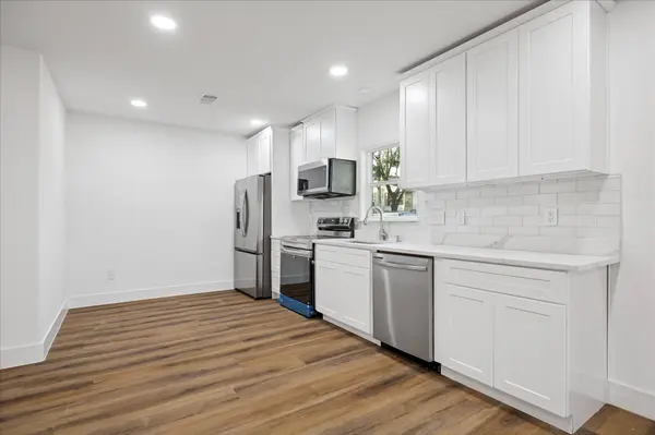 434 Barkley ST, Houston, TX 77022