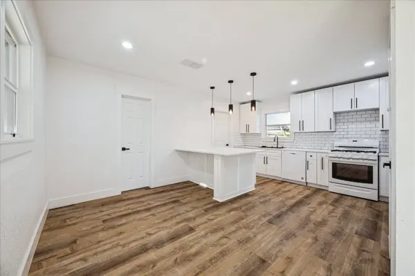 306 Ogilvie ST, Houston, TX 77017