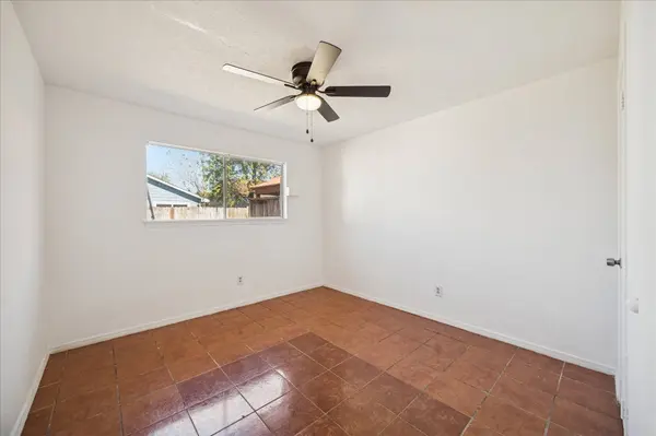 719 Midland CT, Houston, TX 77060