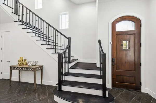 5212 Larkin ST, Houston, TX 77007