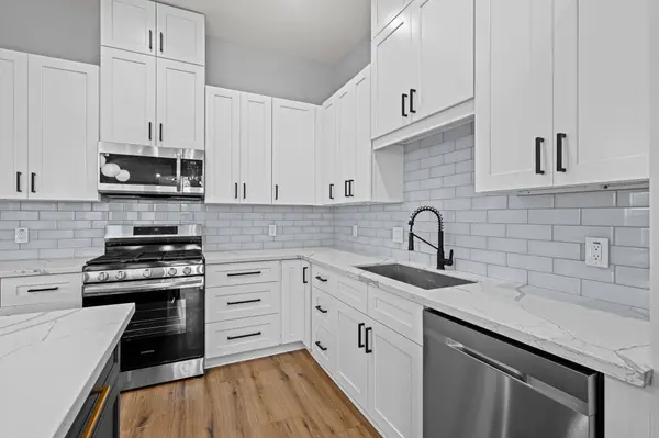 6476 T C Jester BLVD, Houston, TX 77091