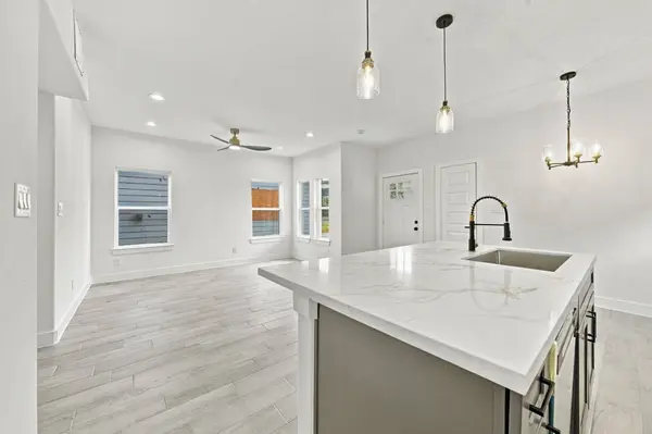 8707 Westcott RD #A B, Houston, TX 77016
