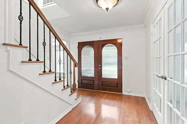 5515 Court Of York, Houston, TX 77069