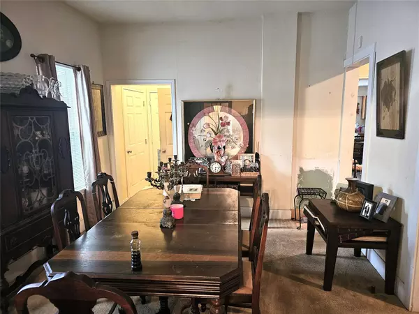 3310 Avenue M 1/2, Galveston, TX 77550