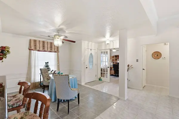 1818 Kemah Oaks DR, Kemah, TX 77565