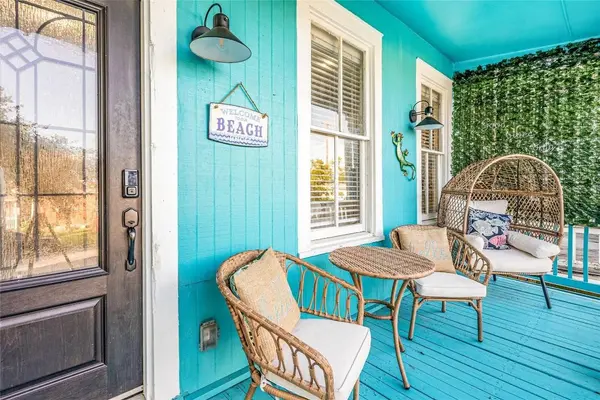 1208 avenue K DR, Galveston, TX 77550