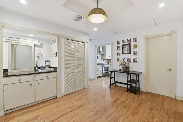 1918 Vassar ST, Houston, TX 77098