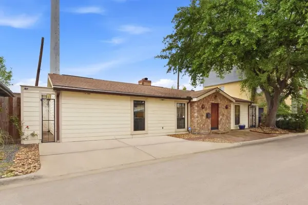 1918 Vassar ST, Houston, TX 77098