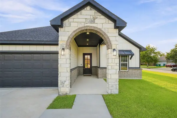 36 Prairie Oaks DR, La Marque, TX 77510