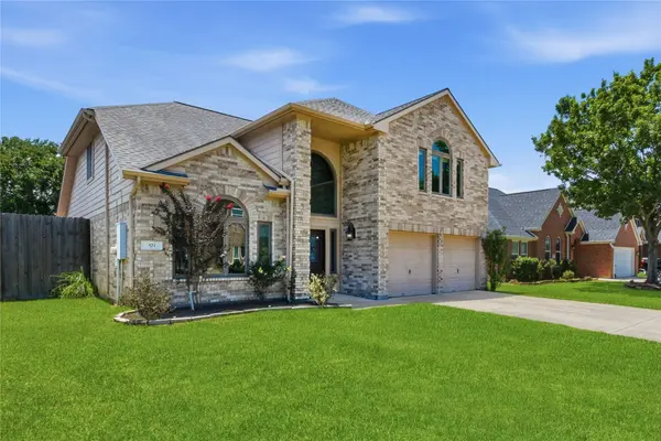 321 Spencer Landing W, La Porte, TX 77571