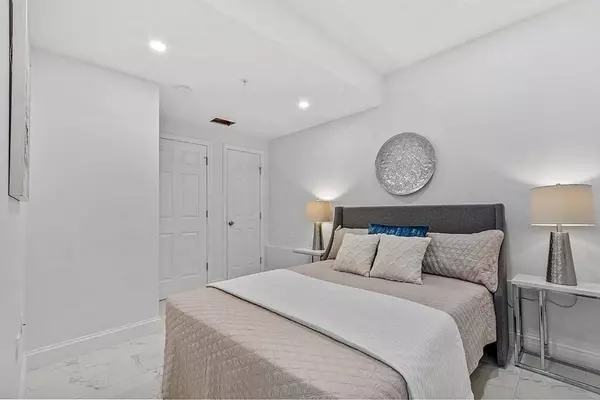 1563 Andover Street #7, Tewksbury, MA 01876