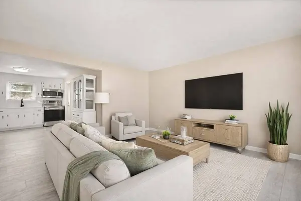 118-120 Everett Ave, Lawrence, MA 01843