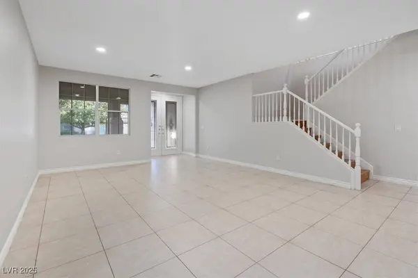 2120 Marsh Tern CT, North Las Vegas, NV 89084