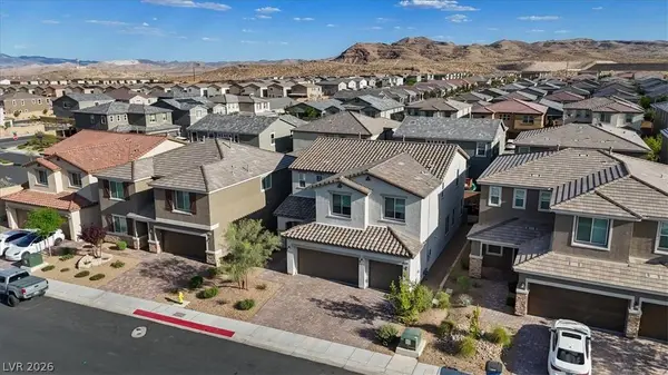 10057 Matter Overlook DR, Las Vegas, NV 89178