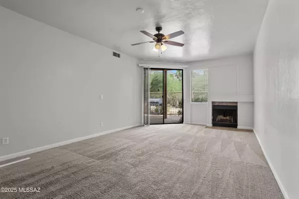 5675 N Camino Esplendora ##2110, Tucson, AZ 85718