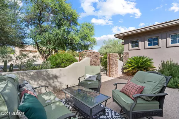 709 W Bright Canyon Drive, Oro Valley, AZ 85755