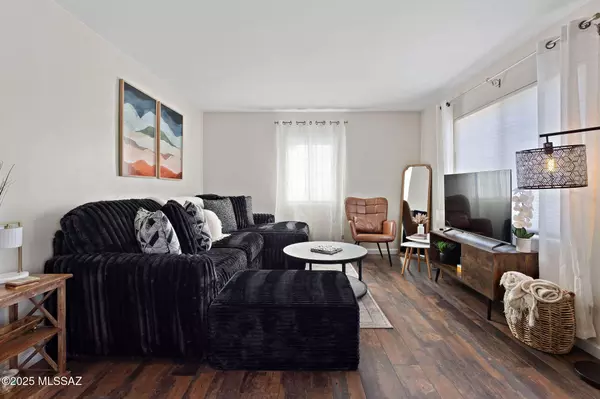 2140 N Calle Chico, Tucson, AZ 85705