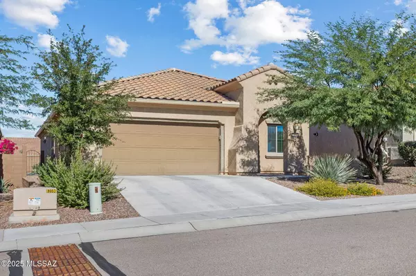 7068 W Cliff Spring Trail, Marana, AZ 85658