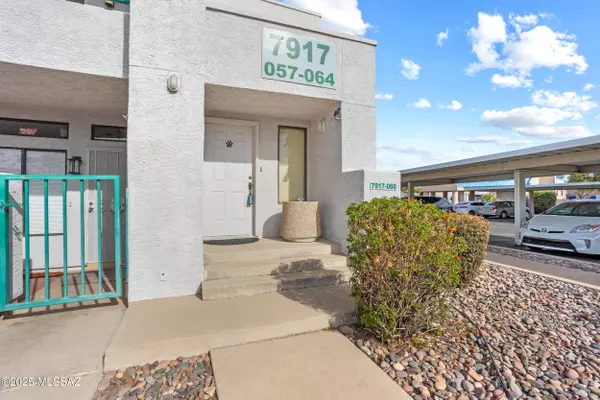 7917 E Colette Circle #60, Tucson, AZ 85710