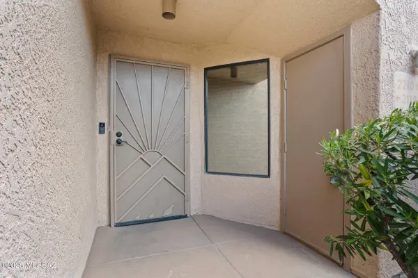 5675 N Camino Esplendora ##2110, Tucson, AZ 85718