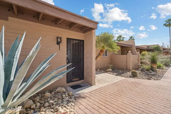 5251 E Mission Hill Drive #1&2, Tucson, AZ 85718