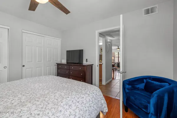 5855 N Kolb Road #4105, Tucson, AZ 85750