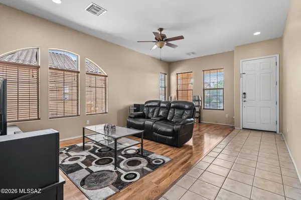 12904 N Bloomington Loop, Tucson, AZ 85755