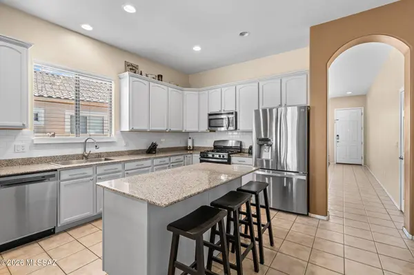 12904 N Bloomington Loop, Tucson, AZ 85755