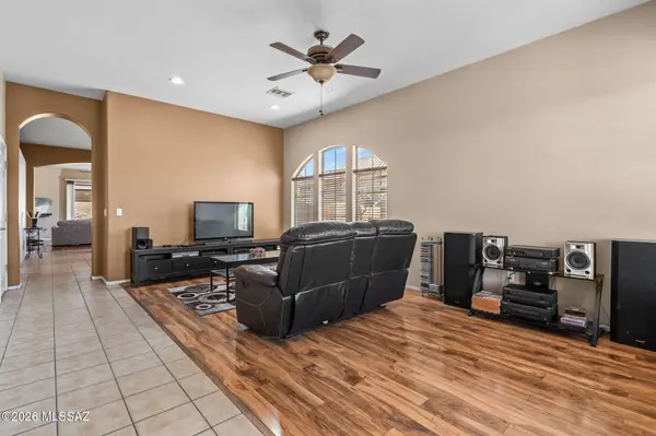 12904 N Bloomington Loop, Tucson, AZ 85755
