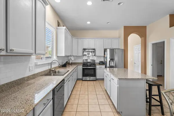 12904 N Bloomington Loop, Tucson, AZ 85755