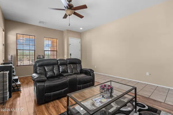 12904 N Bloomington Loop, Tucson, AZ 85755