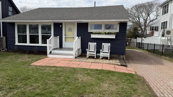 328 Ocean AVE, Wells, ME 04090