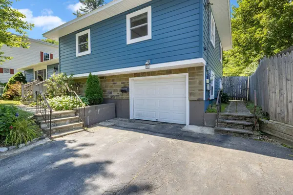 189 Third ST, Auburn, ME 04210