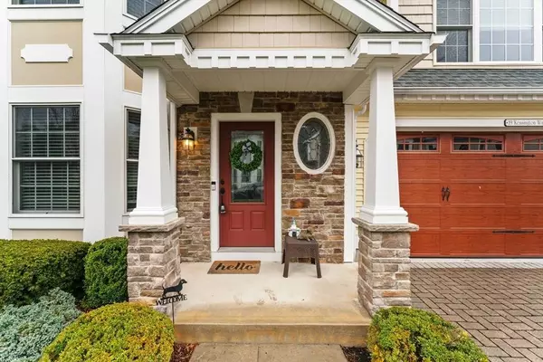 19 Kensington Way #19, Tewksbury, MA 01876