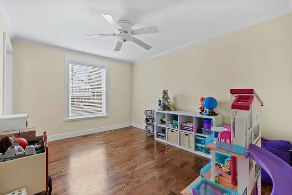 10 Ralph Road, Peabody, MA 01960