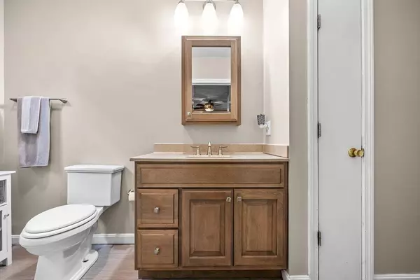 10 Battlemarch Road, Woburn, MA 01801