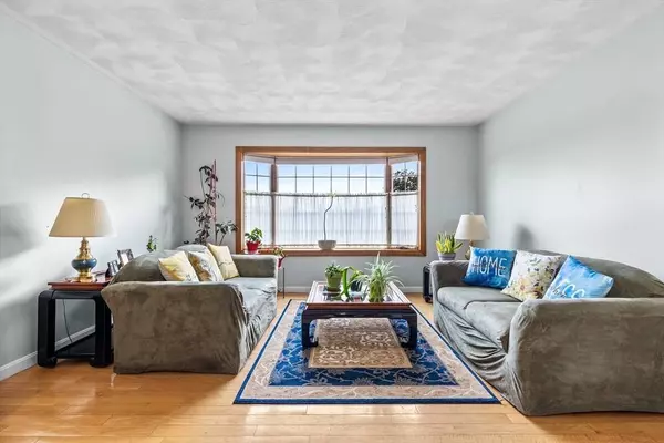 10 Battlemarch Road, Woburn, MA 01801