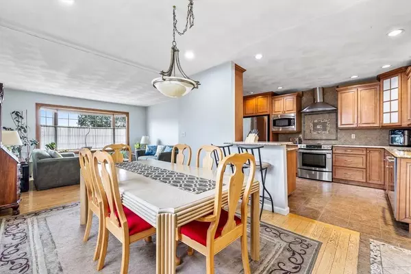 10 Battlemarch Road, Woburn, MA 01801