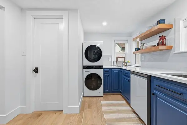 18 Bailey St, Medford, MA 02155