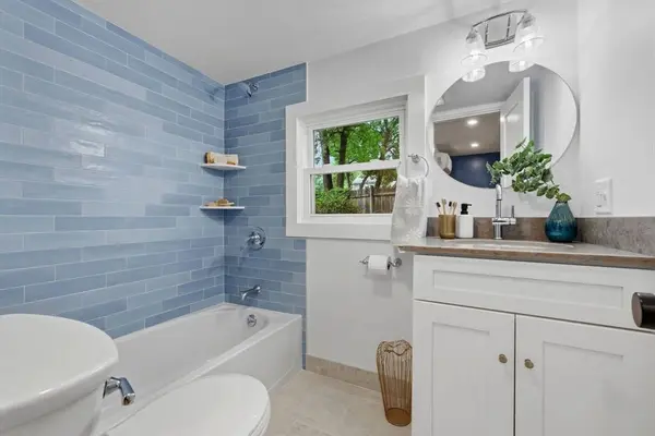 18 Bailey St, Medford, MA 02155