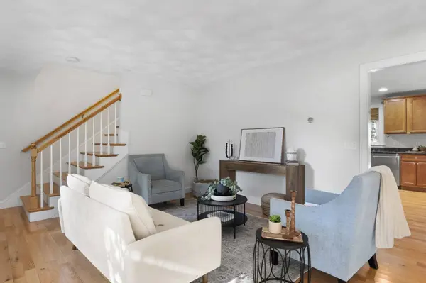 2A Auburn St #2A, Woburn, MA 01801