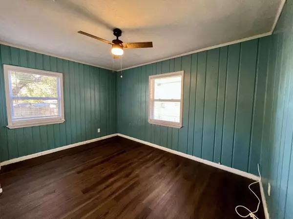 175 Panama DR, Crestview, FL 32536