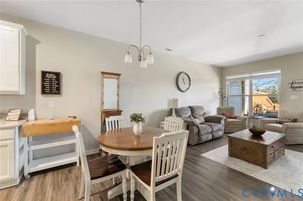 1409 Avondale Woods DR, Richmond, VA 23235