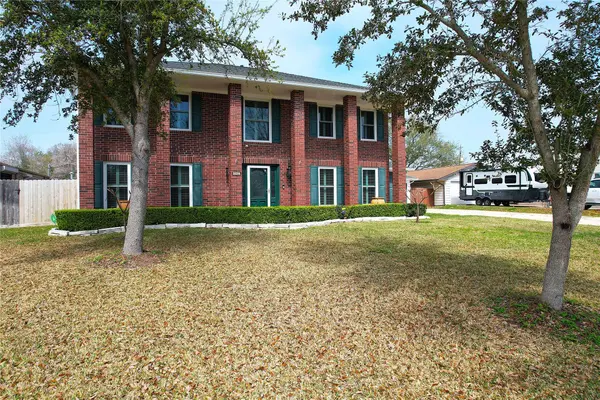 642 N Flamingo DR, Seabrook, TX 77586