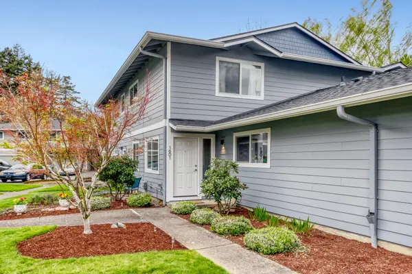 1601 NE Hale Pl #2, Gresham, OR 97030-4313