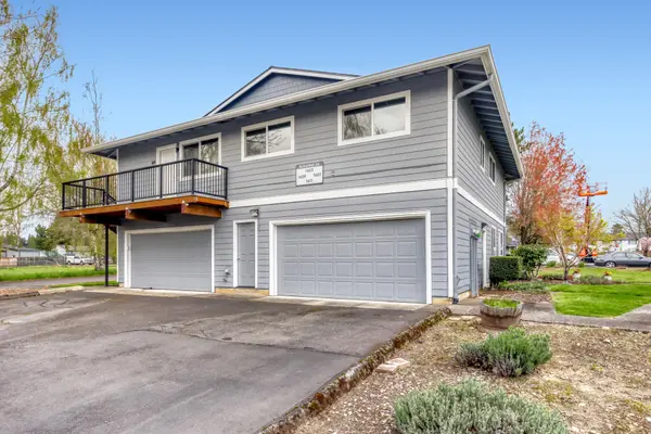 1601 NE Hale Pl #2, Gresham, OR 97030-4313
