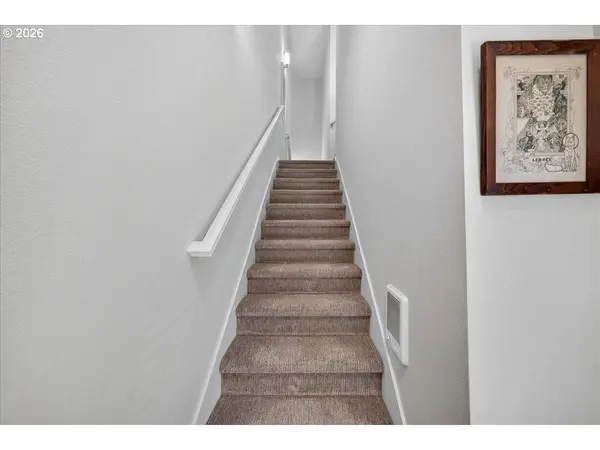 428 NE PATRICIA ANN PL, Hillsboro, OR 97006