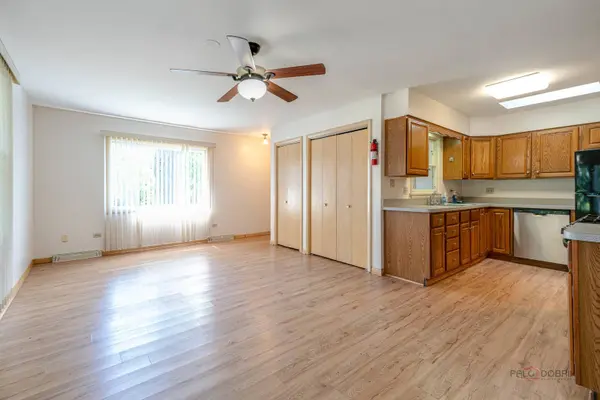 3615 Grandmore AVE, Gurnee, IL 60031