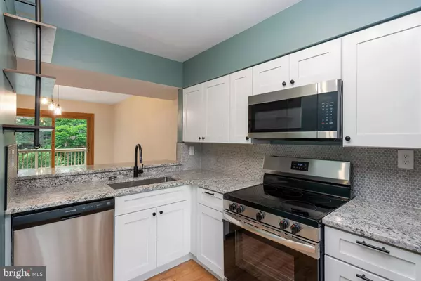 9441 CLOCKTOWER LN, Columbia, MD 21046