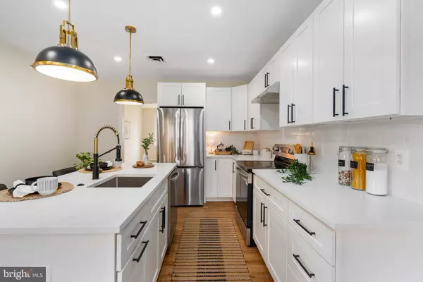 5245 KING AVE, Rosedale, MD 21237